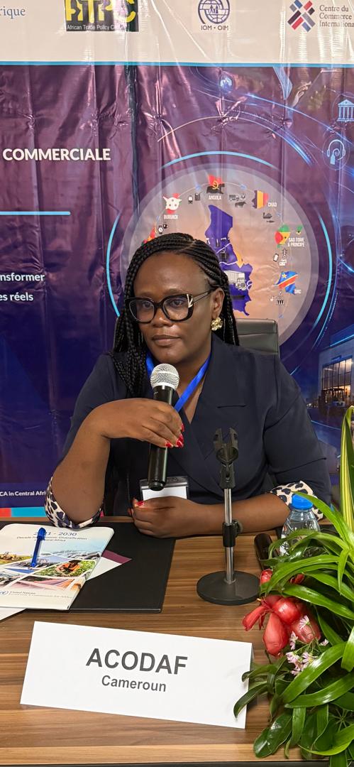 Intervention d'ACODAF au micro lors du séminaire